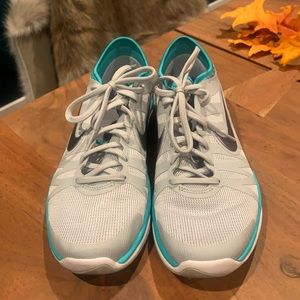 Women’s Nike Flex Supreme TR3